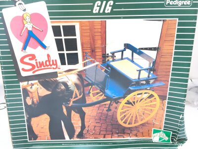 A Boxed Vintage Sindy Gig. No Reserve.