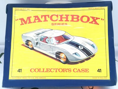 A Matchbox Collectors Case With Matchbox Diecast. No Reserve.