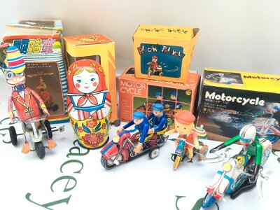 A Collection Of Boxed Modern Chinese Tinplate Toys And Russian Wind-Up Matryoshka Doll. No Reserve, From A Lifetime Private Collection.