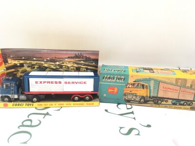 A Boxed Corgi Ford Tilt Cab H Series With Detachable Trailer. #1137. Flaps Missing From Box.