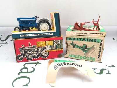 A Boxed Britains Ford Super Major 500 Diesel Tractor #9527 (Missing Exhaust) And A Muledozer.