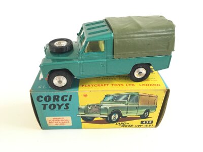 A Boxed Corgi Land-Rover #438. No Reserve.
