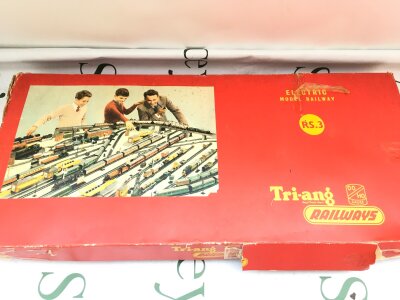 A Boxed Tri-Ang 00 Gauge Set #RS.3. plus Extra Track. No Reserve