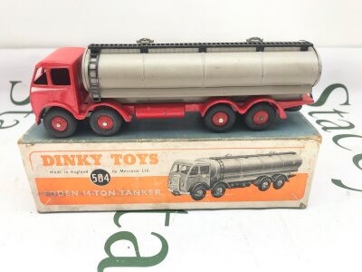 A Boxed Dinky Toys Foden 14-Ton Tanker #504.