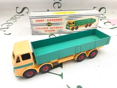 A Boxed Dinky Supertoys Leyland Octopus Wagon #934.