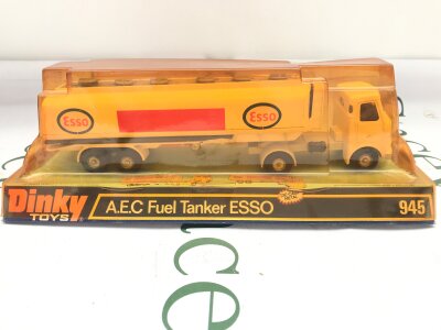A Boxed Dinky A.E.C. Fuel Tanker Esso #945.