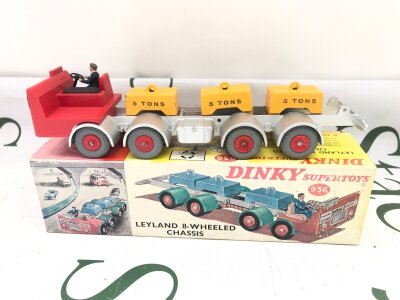 A Boxed Dinky Leyland 8-Wheeled Chassis #936.