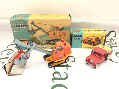 A Boxed Corgi Priestman CUB Shovel #1128 And A Land Rover Breakdown Truck #417
