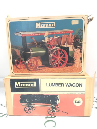A Boxed Mamod T.E.1a Steam Engine And A Boxed Lumber Wagon.(2).