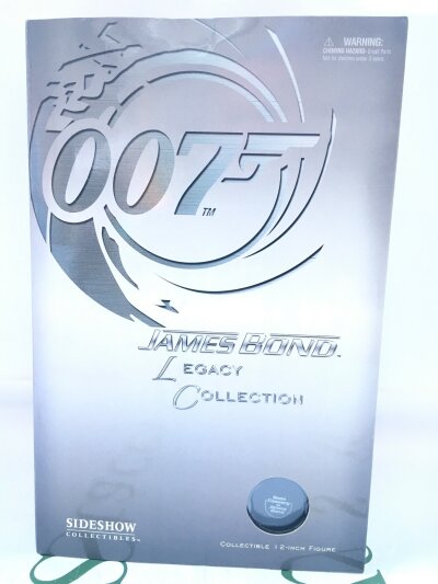 A Boxed Sideshow Collectables James Bond Sean Connery.