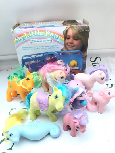 A Boxed My Little Pony Grooming Parlour, A Collection Of Pony's And Accessories. No Reserve.