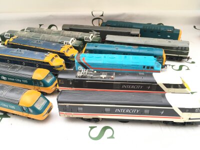 A Collection Of 00 Gauge Locomotives Some With Dummy’s. No Reserve.