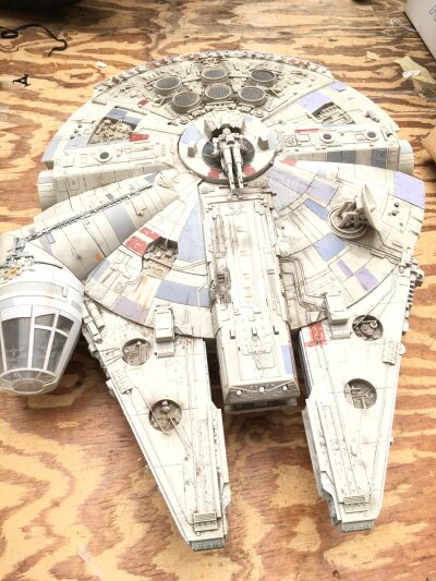 A Large Hasbro Star Wars Millennium Falcon With Figures. (has Battery Leak). No Reserve.