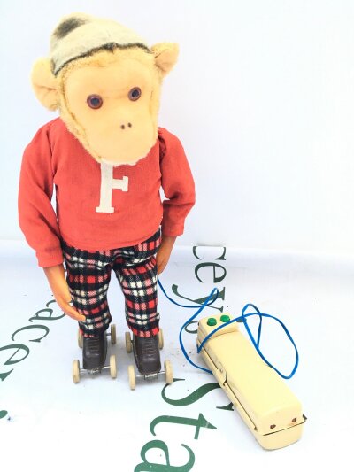 A Vintage Japanese Battery Operated Alps Frankie The Roller Skater. No Reserve.
