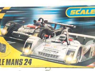A Boxed Scalextric Le Mans 24 Hr Set.