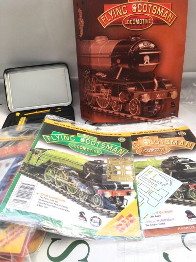 The Full Collection Of Hachette The Flying Scotsman Model Kit Complete With Magazines 1-125.
