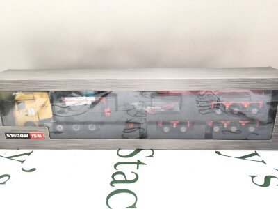 A Boxed WSI Models 1/50 Scale MB Actros MP5 Big Space SLT 8X4 + Inter Combi Scheuerle #01-3978.