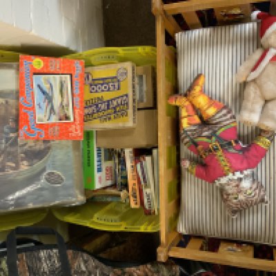 A collection of vintage board games together with a dolls crib. NO RESERVE