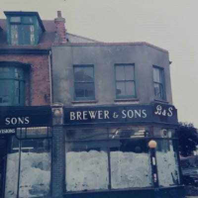 Local interest. A collection of 24 large enamel letters from Brewers & Sons grocers store, Leigh on Sea, 36cm.