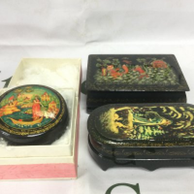 Three Russian laqcuered trinket boxes. Shipping category B.