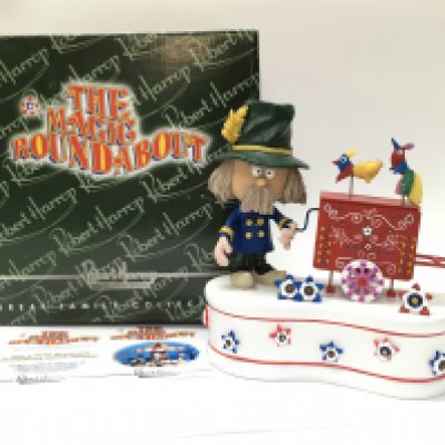 A boxed Robert Harrop The Magic Roundabout Mr Rusty Musical box MR07, limited edition 154/600. Seen working. No obvious damage or restoration. Postage category B