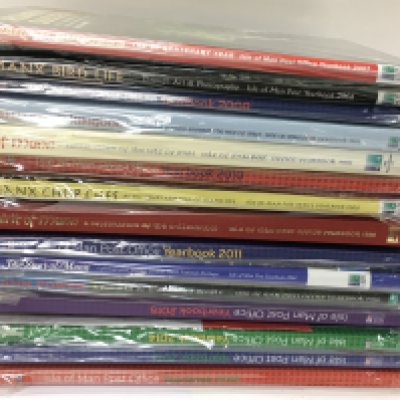 A collective lot of 15 royal mail Isle of Man Post office year books some still sealed. Postage B