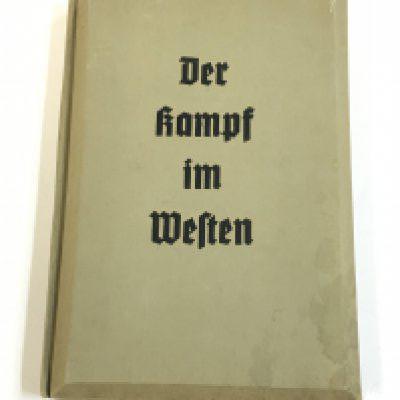 A German WW2 Der Kampf Im Westen 1940 published 1941 complete with stereo scope viewers slides and coloured illustrations. Postage category B