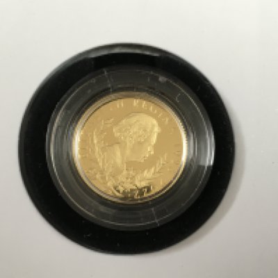 Gold proof coin in memory of Queen Elizabeth II. Limited addition number 1