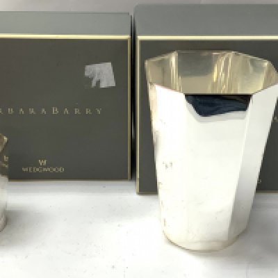 2 Barbara Barry for Wedgewood steel 6&#2013266068 vase and Votive holder. (B) NO RESERVE