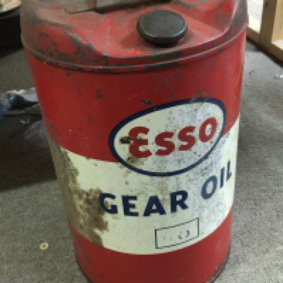 A 5 gallon ESSO gear oil can, 44cm tall.