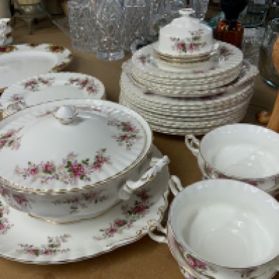 Royal Albert lavender rose part dinner service, 1st & 2nd quality. Postage category D.