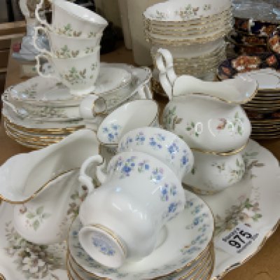Royal Albert mixed china Haworth and Memory lane patterns. (D)