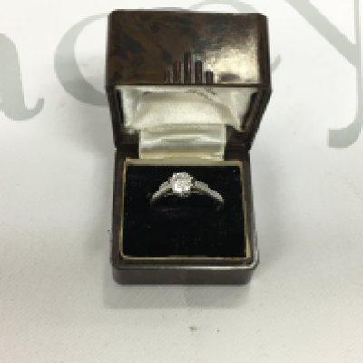 A platinum solitaire ring, approx 0.75cts, size L1/2. Approx weight 2.85 grams.