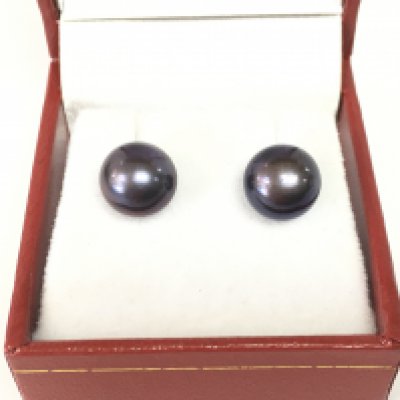 A pair of 9ct yellow gold oblate spheroid purple blue green cultured pearl studs. Postage B