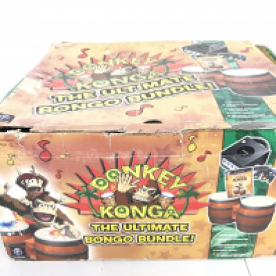 A Boxed Nintendo Donkey Kong Game Cube. Box Is Worn. No Reserve.