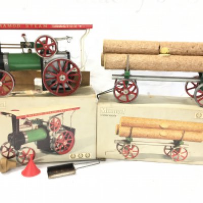 A Boxed Mahmoud Steam Tractor And Lumber Wagon. (2).