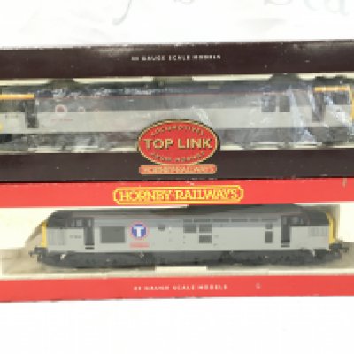 2 X Hornby 00 Gauge Co-Co Diesel Electric Locomotives. #s R.327 and R2004. No Reserve.