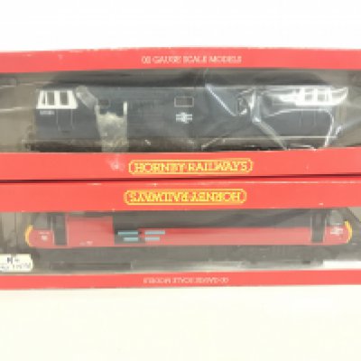 2 X Boxed Hornby 00 Gauge Locomotives. A B.R. Loco Class 90 Electric #R.062 And A BR Hymek B-B Diesel #R.122.