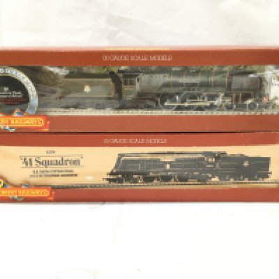 2 X Boxec Hornby 00 Gauge Locomotives. BR Battle Of Britain Class 4-6-2 #R.074 And BR Coronation Class Duchess Of Atholl #R.262.