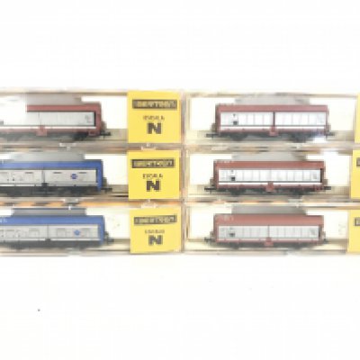 4 X Boxed N Gauge Ibertren Cargo Wagons #336 And 3 other Wagons #335.