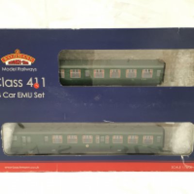 A Boxed 00 Gauge Bachmann Class 412 4 Car EMU Set #31-425. DCC.