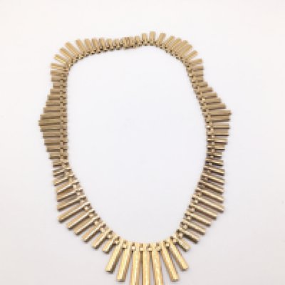 A 9ct gold colleretle necklace. 39.79g. Postage A