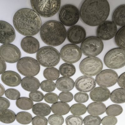 A collection of silver coinage various.