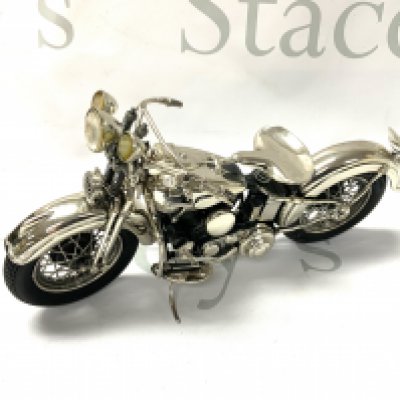 A Large Italian Medusa-Oro Sterling silver model of a Harley Davidson. Total weight 736g. 25cm x 12cm