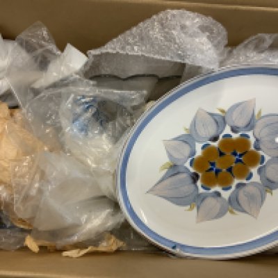 2 boxes of various ceramics to include Langley pottery dinnerware, Wade, Glassware etc.. NO RESERVE