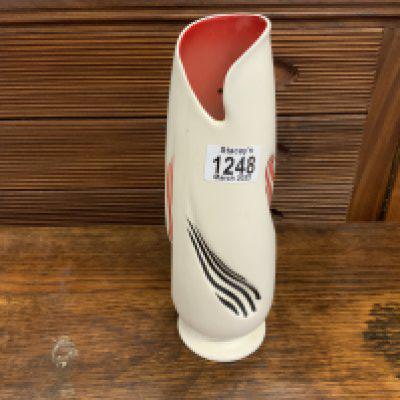 Vintage Burleigh WareVase. C.1950s NO RESERVE