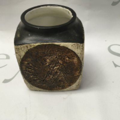 A small cube Troika vase 9 cm .