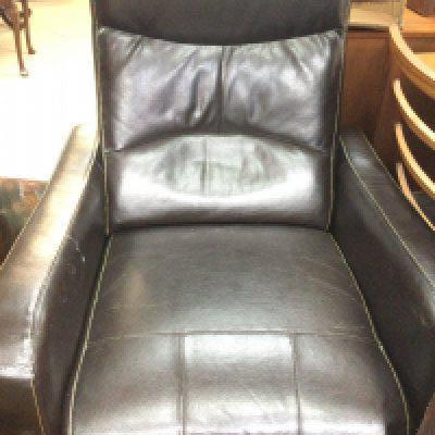 A Recycling Modern Leather Chair.
