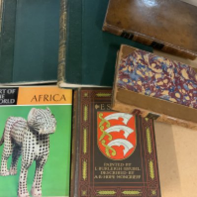 withdrawn - An early 1900 bound volume (vol 2) of The Sphere July 7 - September 29 1900. Shipping category D. NO RESERVE