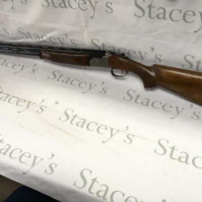 A spanish made over under 12g shotgun. 29.5 inch barrel with single trigger and ejectors. Multi choke. PLEASE NOTE THAT A SHOTGUN LICENSE IS REQUIRED TO PURCHASE THIS ITEM. VIEWING AND COLLECTING IS BY APPOINTMENT ONLY.